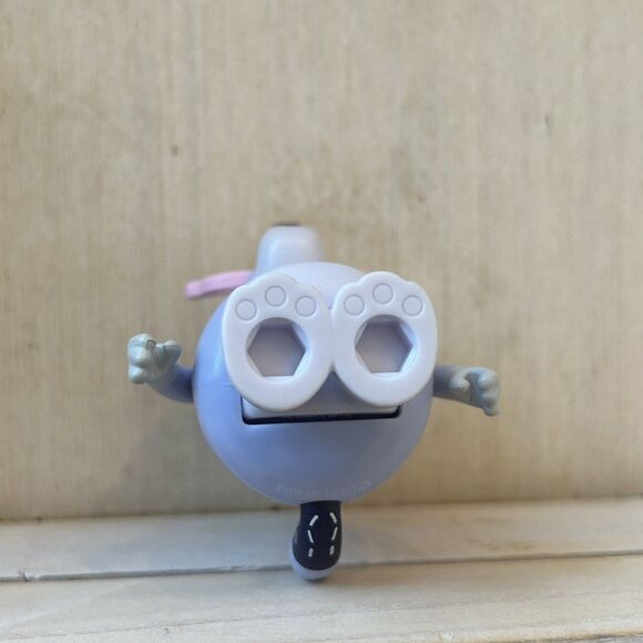 Bluey NANA Figure Grandma Chris Glasses Blue Extended Family Heeler - Picture 6 of 6